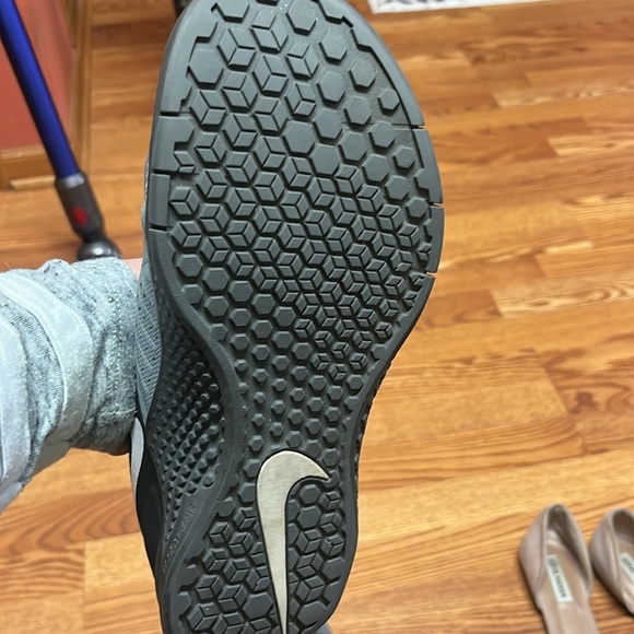 Nike trainers - Picture 3 of 3